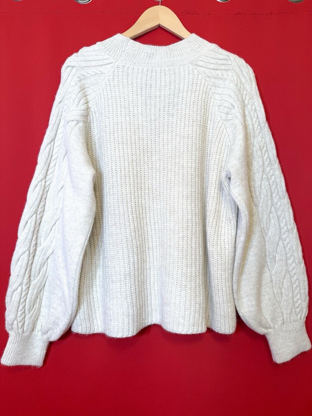 New Sz Extra Large  “Only” From Turkey White Gray Pullover Knit Sweater Womens